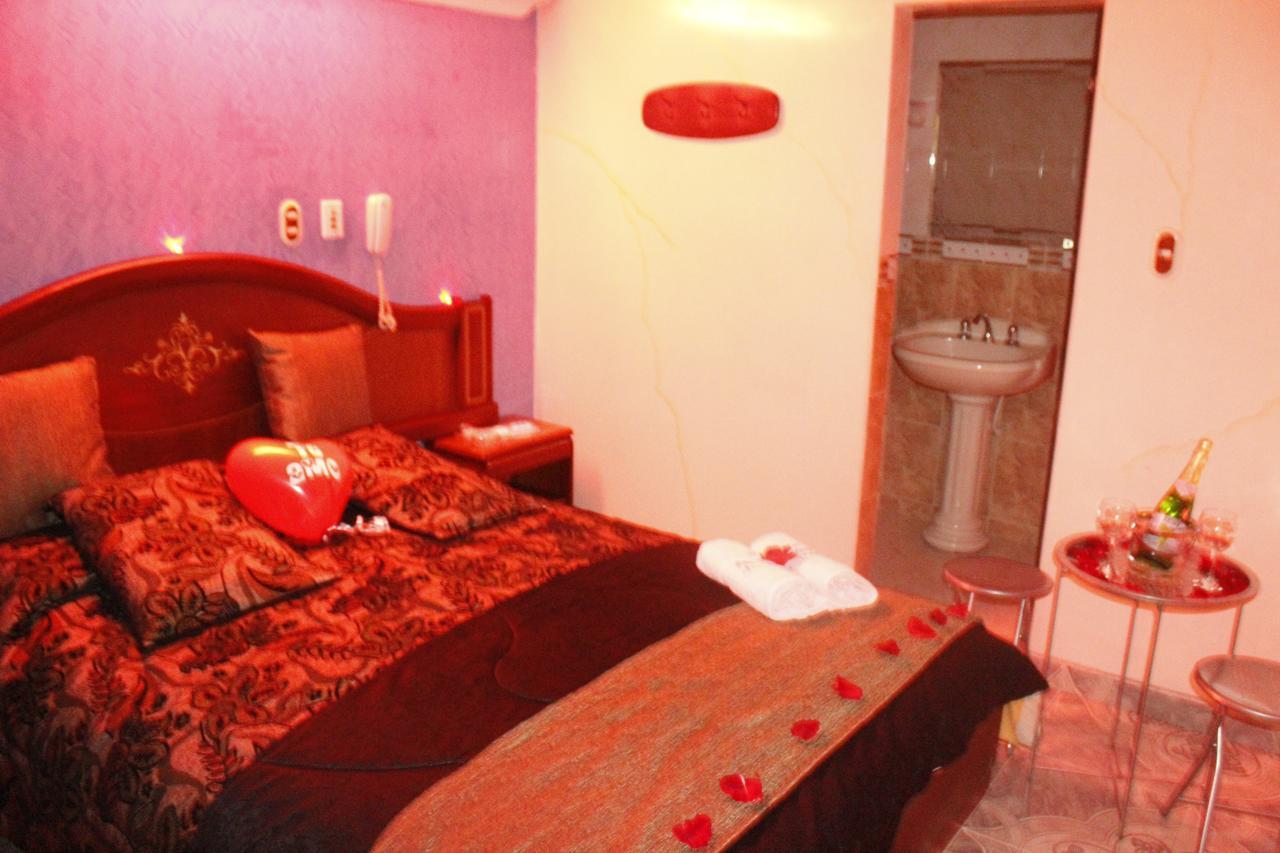 Motel Piramides De Cristal Bogotá Kültér fotó