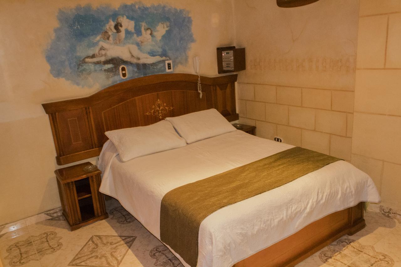 Motel Piramides De Cristal Bogotá Kültér fotó